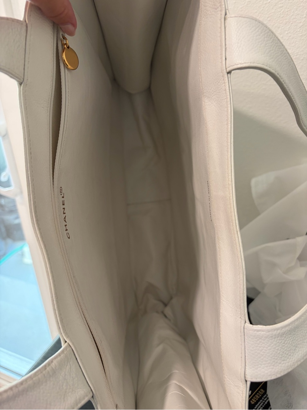 Chanel White Timeless CC Tote Bag - Picture 7 of 14